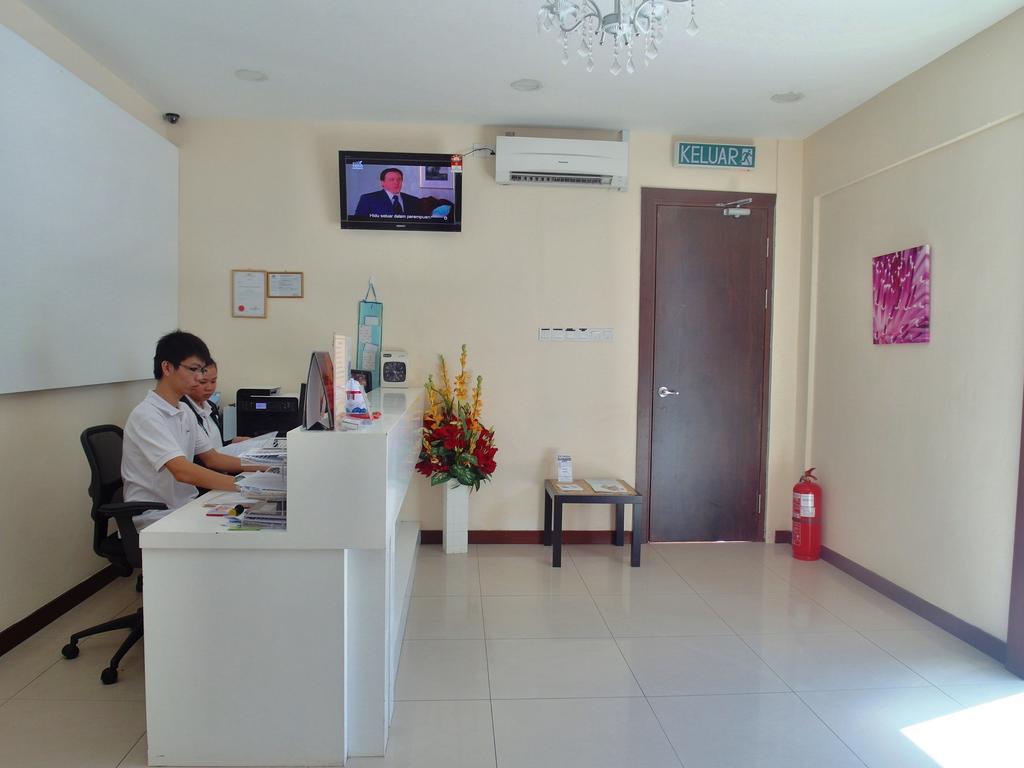 Transit Hotel Labuan Exterior foto