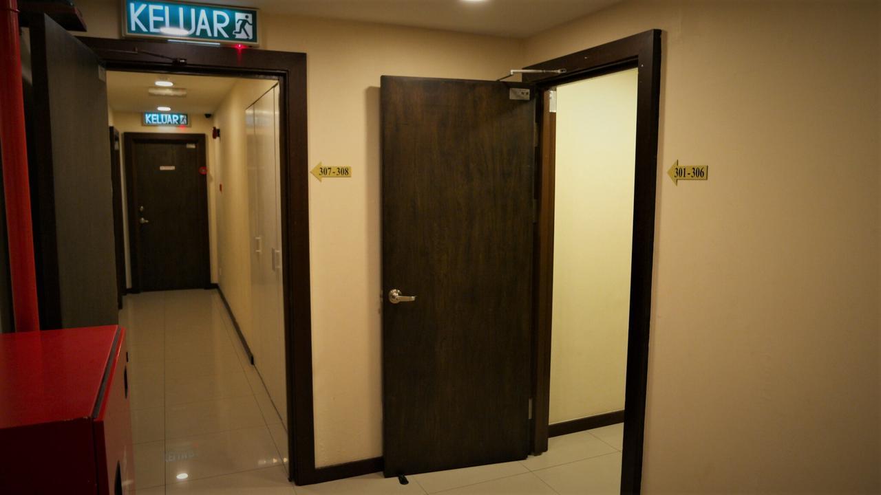 Transit Hotel Labuan Exterior foto
